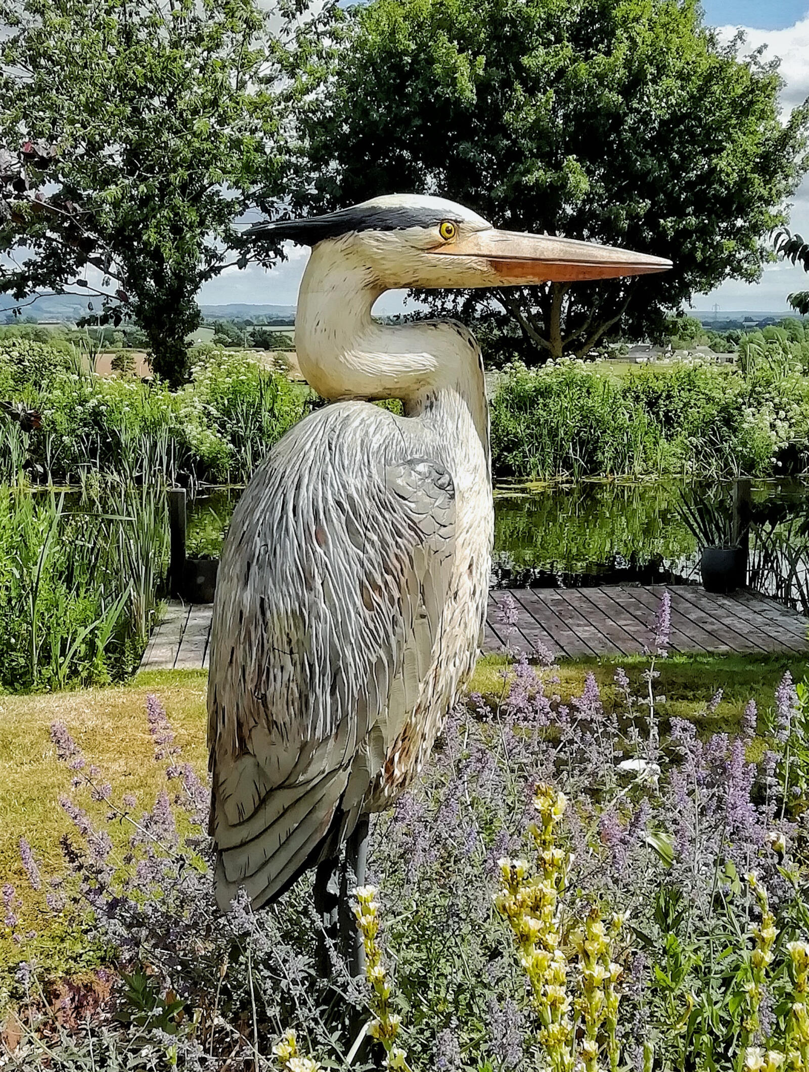 Heron carving by Dan Cordell