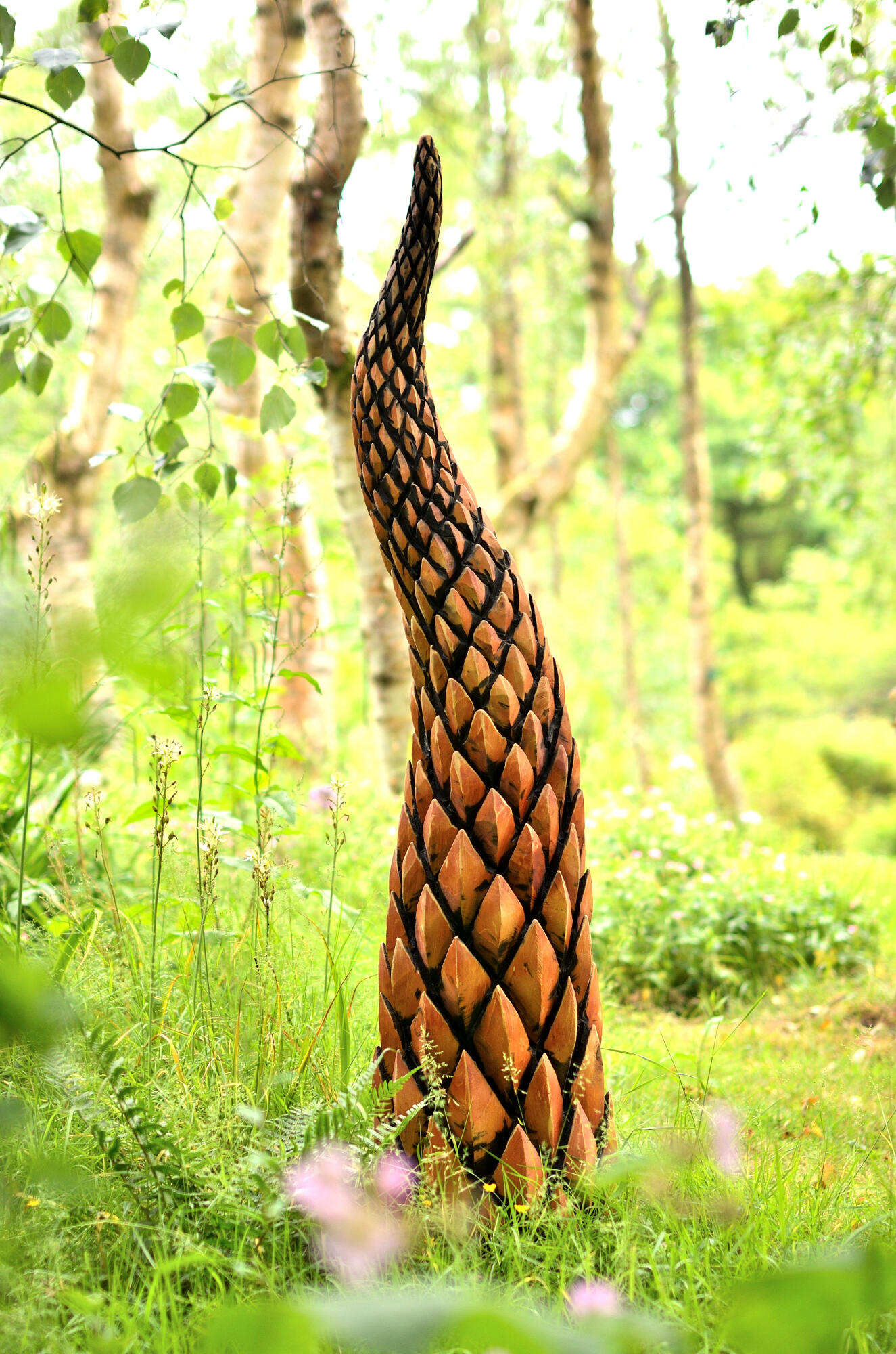 Organic plant sculpture - Dan Cordell